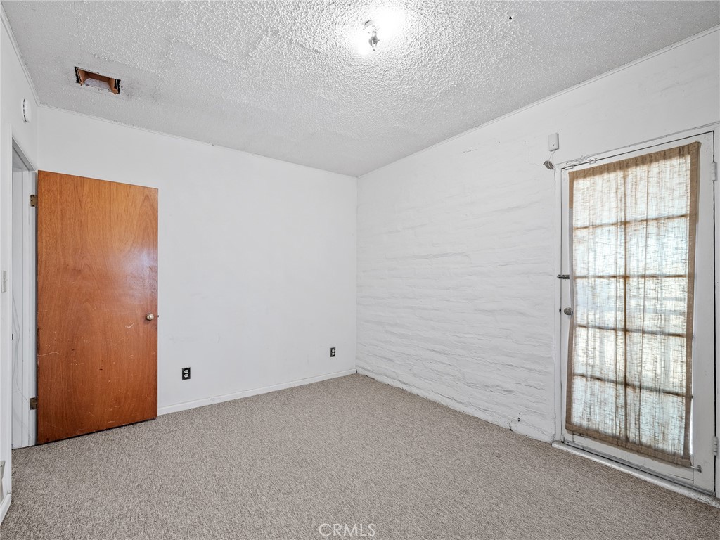 14924 Chamber Lane