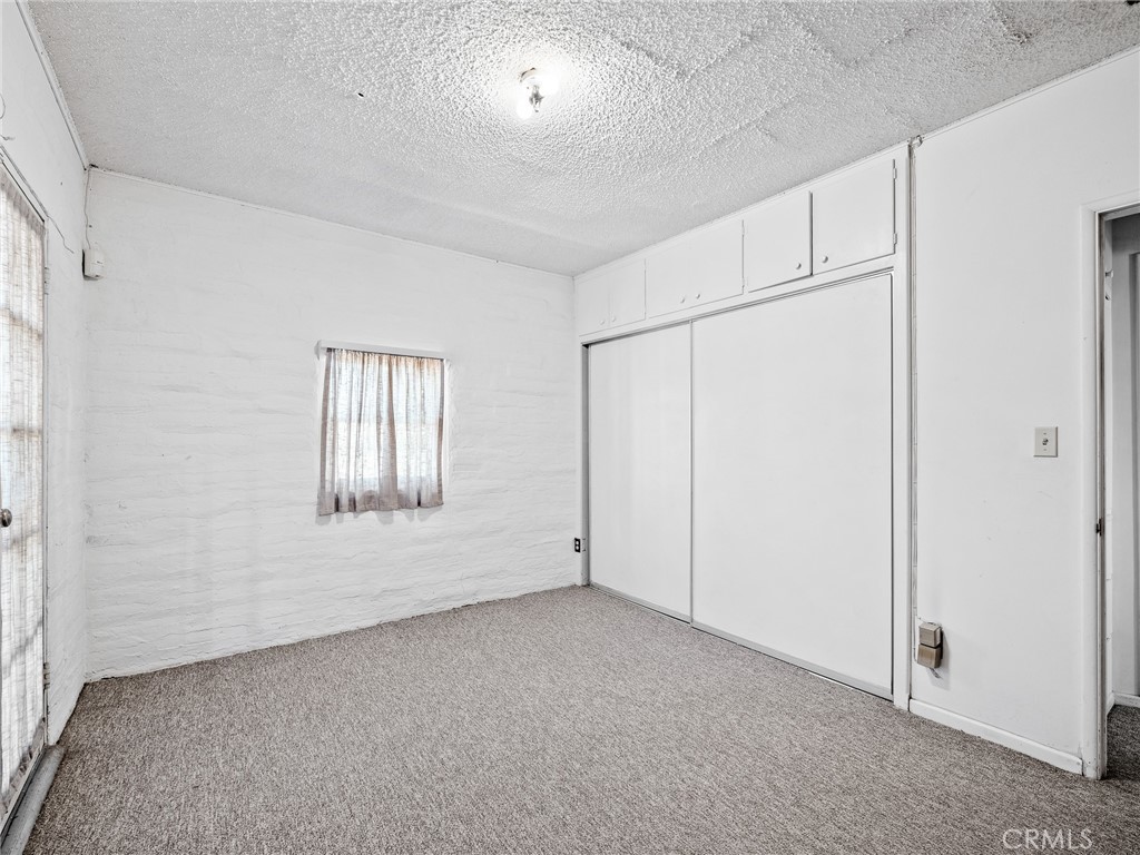 14924 Chamber Lane