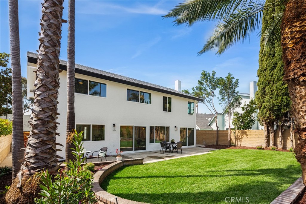 2221 Apple Tree Drive