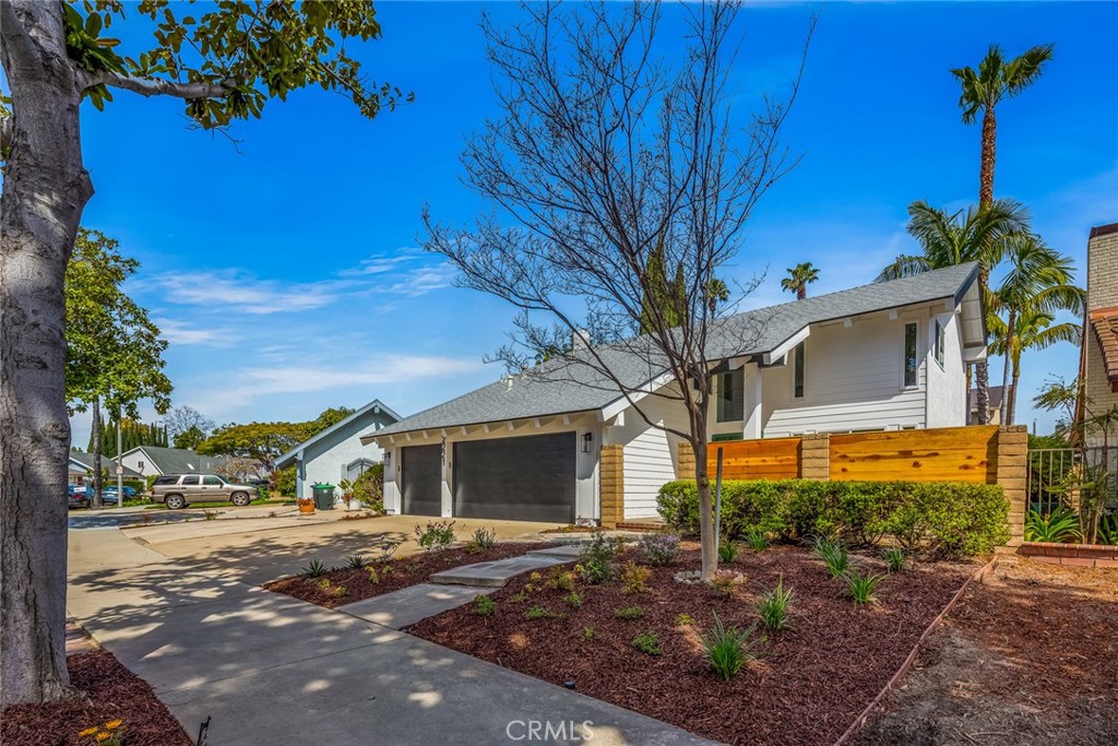 2221 Apple Tree Drive