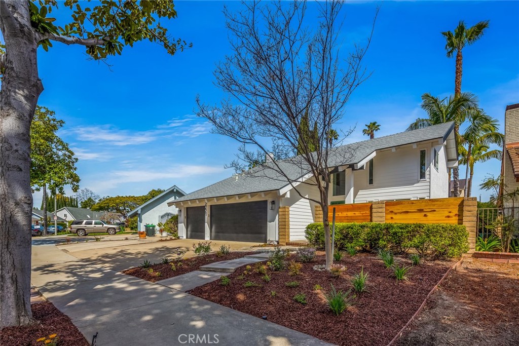 2221 Apple Tree Drive