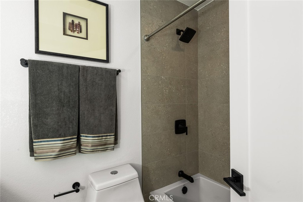 2221 Apple Tree Drive