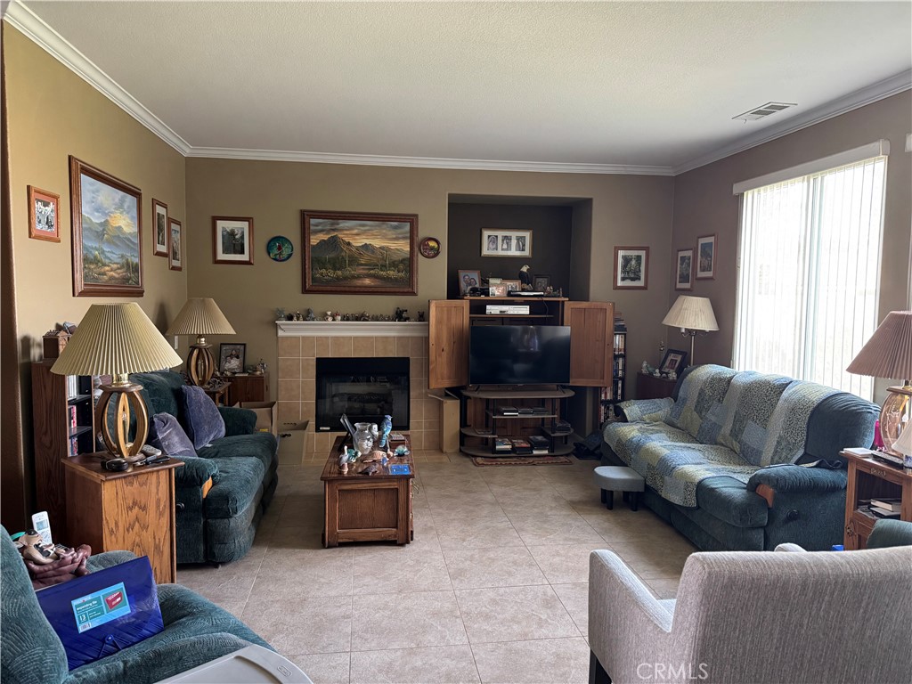 1292 Smoke Tree Lane