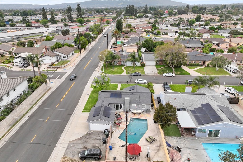 1801 W Mossberg Avenue