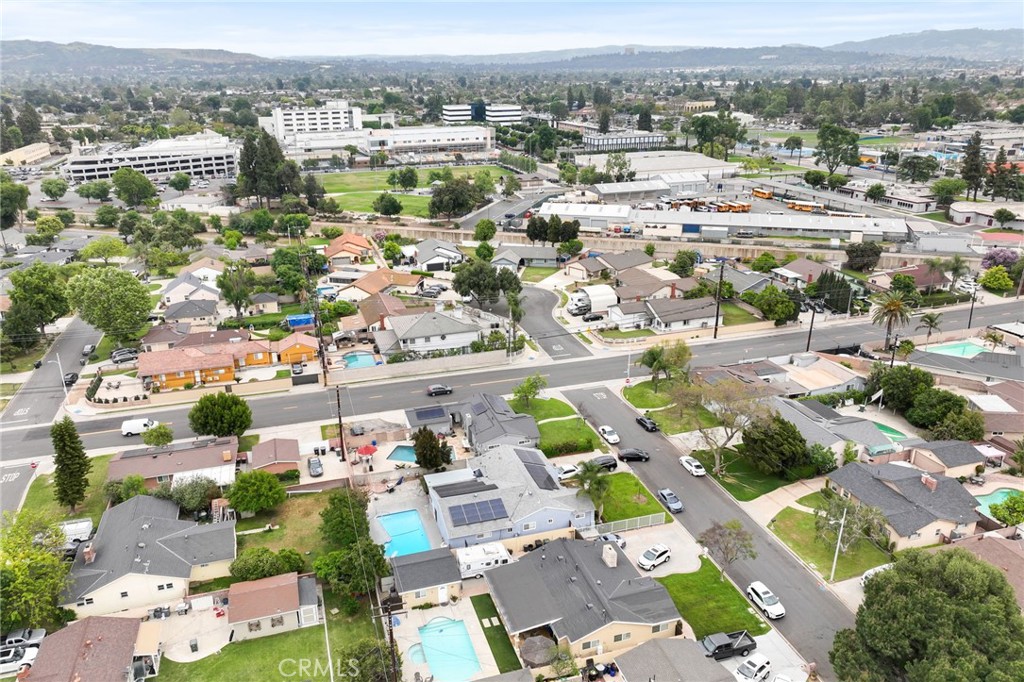 1801 W Mossberg Avenue