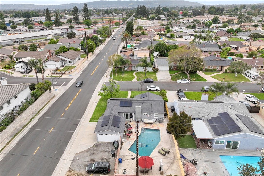 1801 W Mossberg Avenue