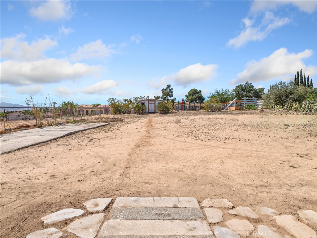 17949 Catalpa Street