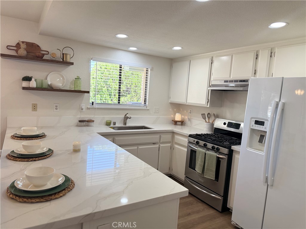 17949 Catalpa Street