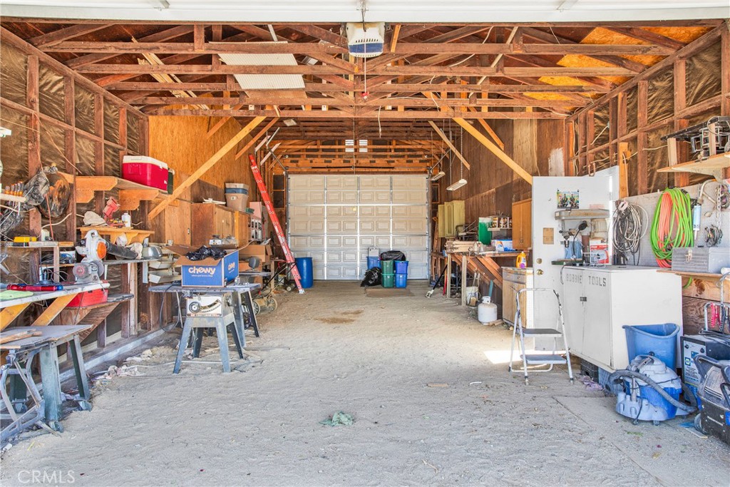 22933 National Trails