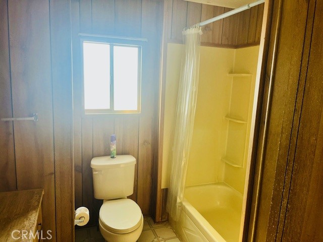 22933 National Trails