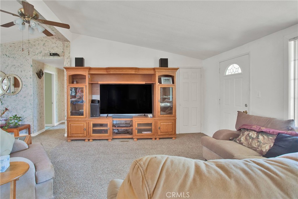 22933 National Trails