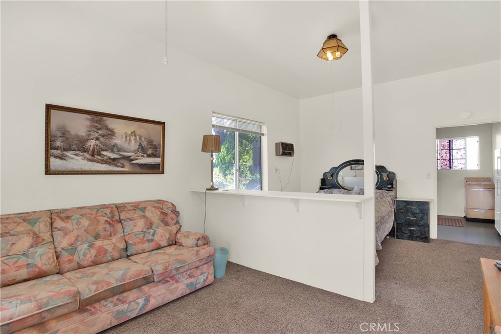 22933 National Trails