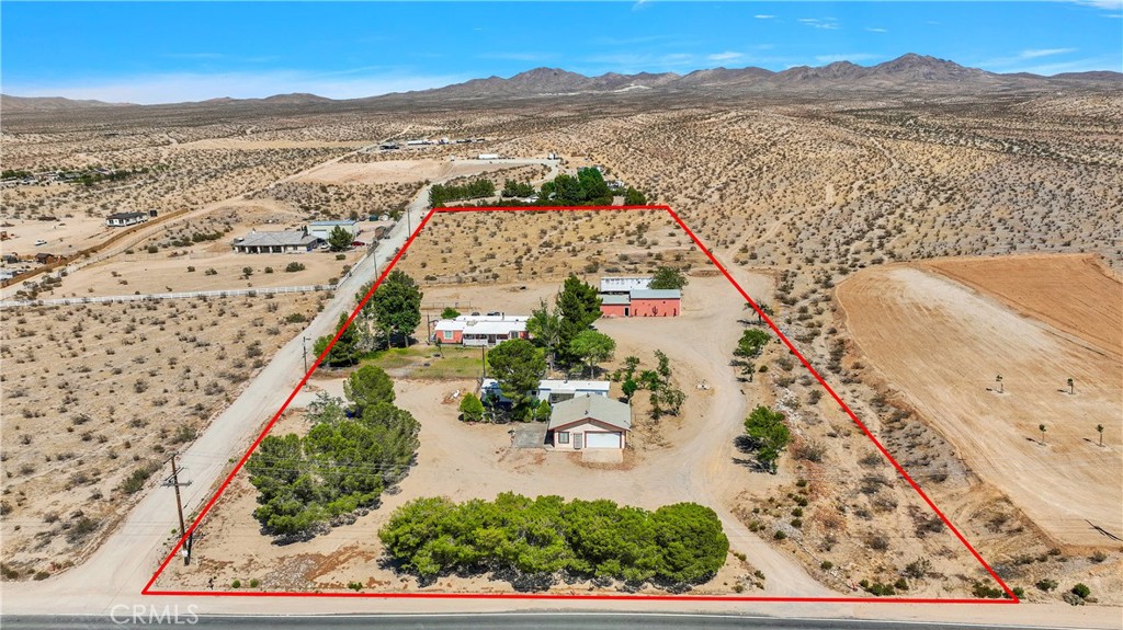 22933 National Trails