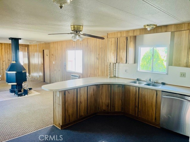 22933 National Trails