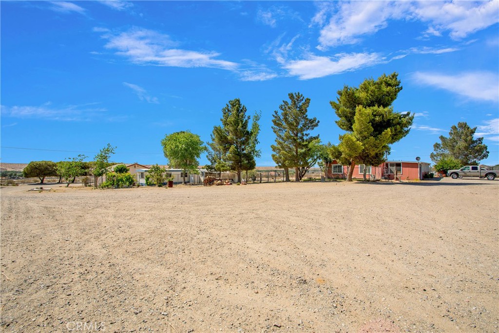 22933 National Trails