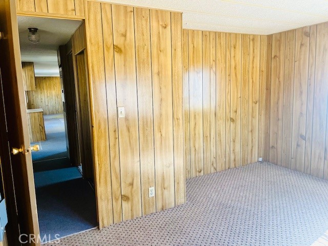 22933 National Trails