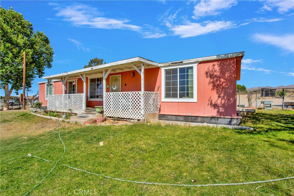 22933 National Trails