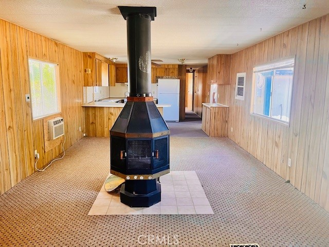 22933 National Trails