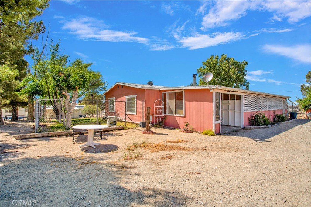 22933 National Trails