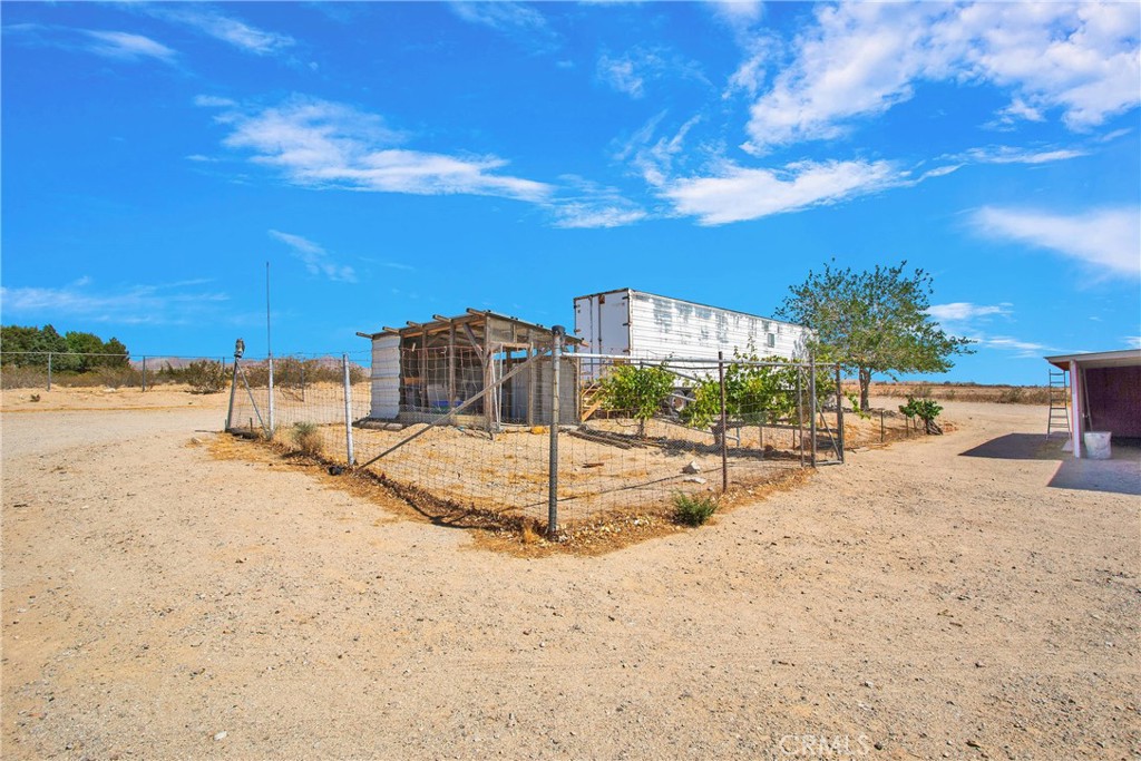 22933 National Trails