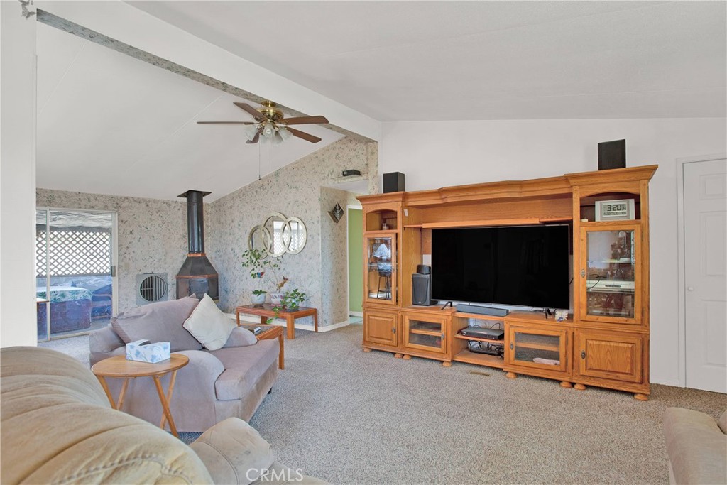 22933 National Trails