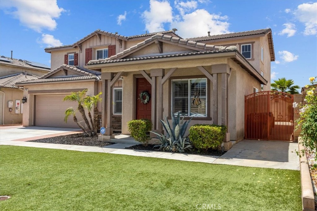 27109 Woodglen Lane