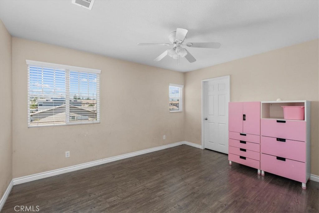 27109 Woodglen Lane