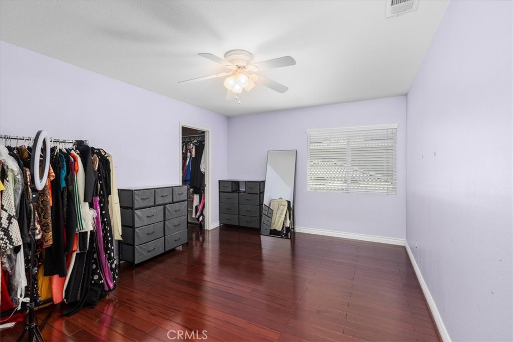 27109 Woodglen Lane