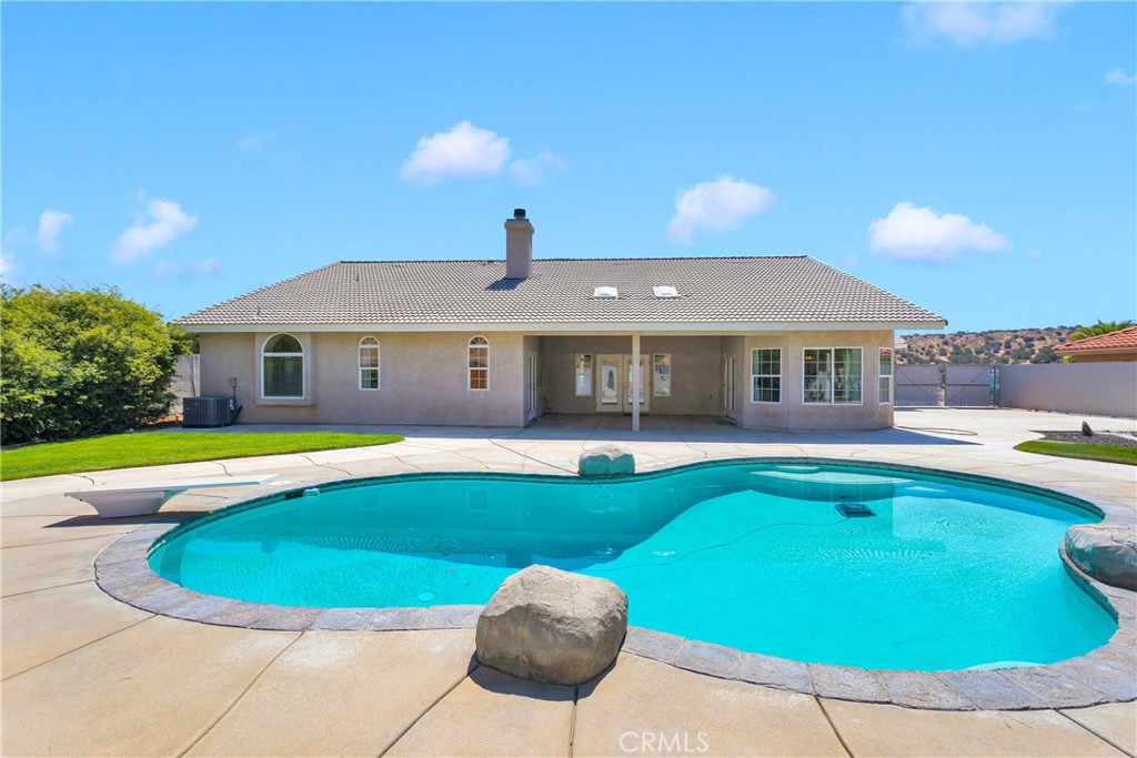 6786 Middleton Avenue