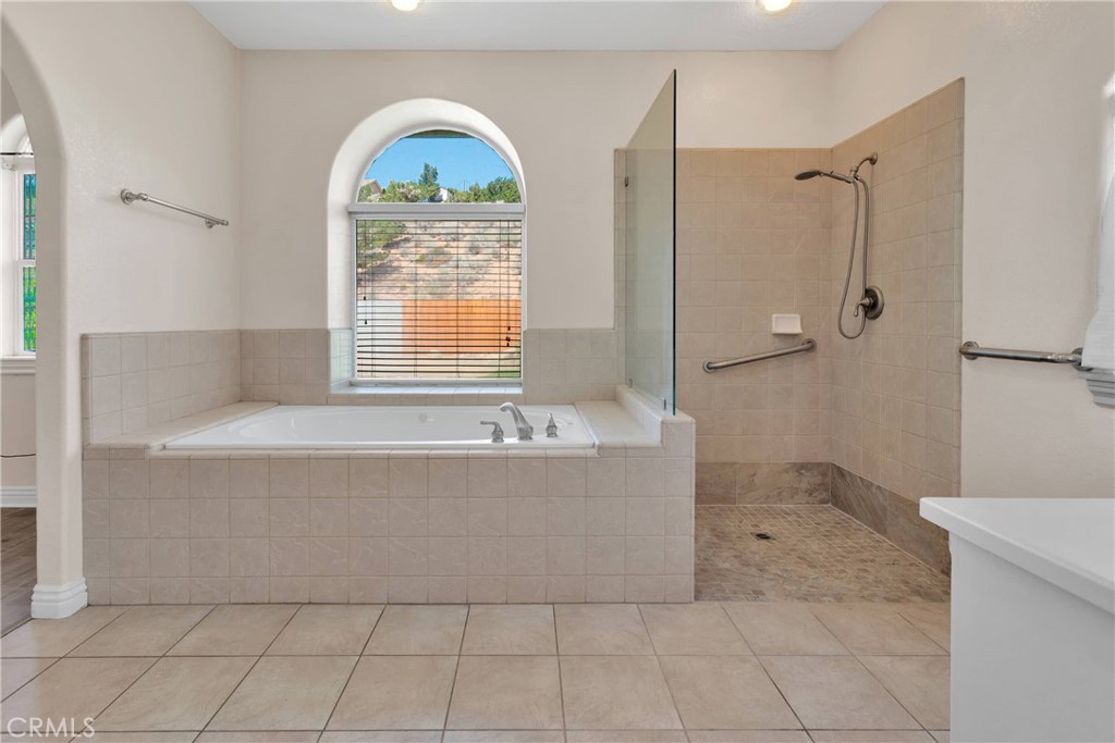 6786 Middleton Avenue