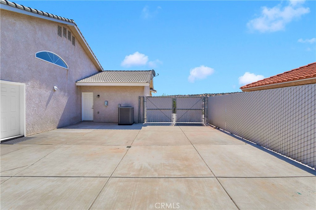 6786 Middleton Avenue