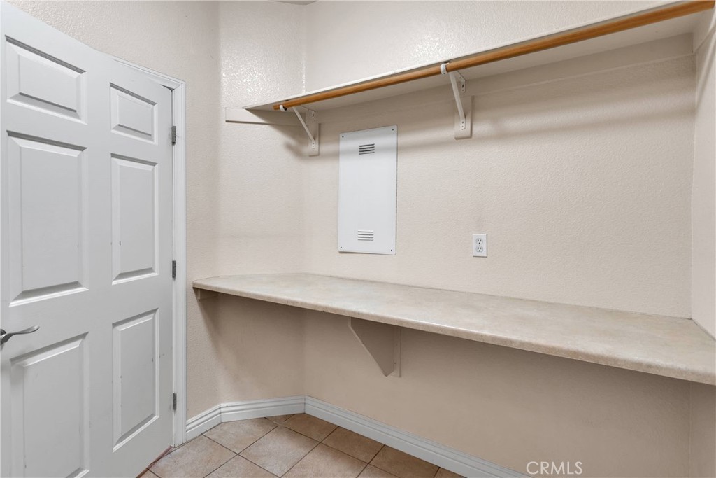 6786 Middleton Avenue