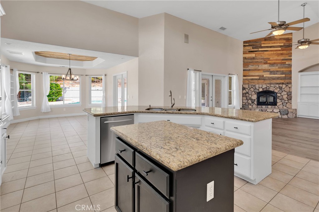 6786 Middleton Avenue