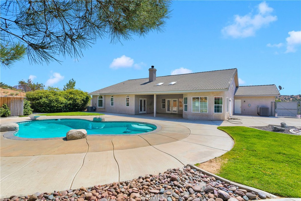 6786 Middleton Avenue