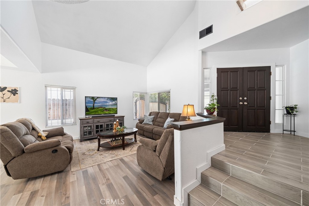 2981 Pembroke Circle