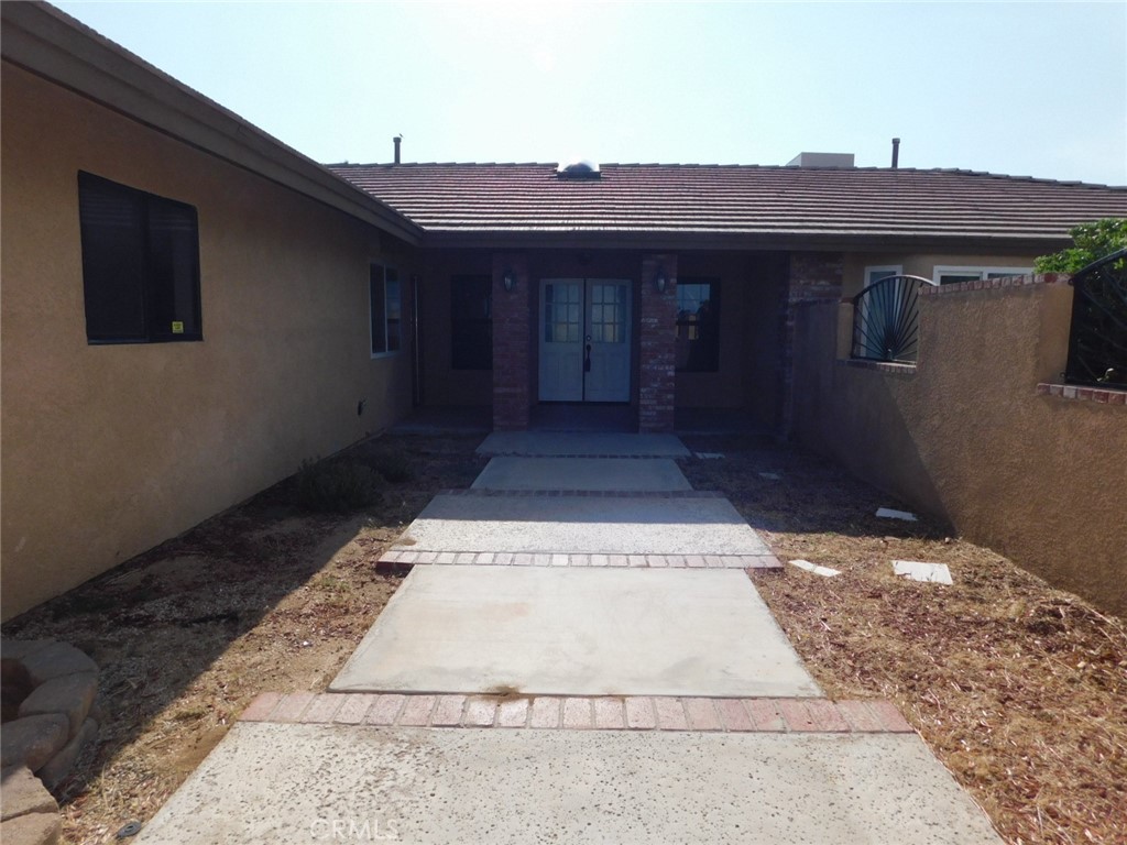 10883 Milpas Drive