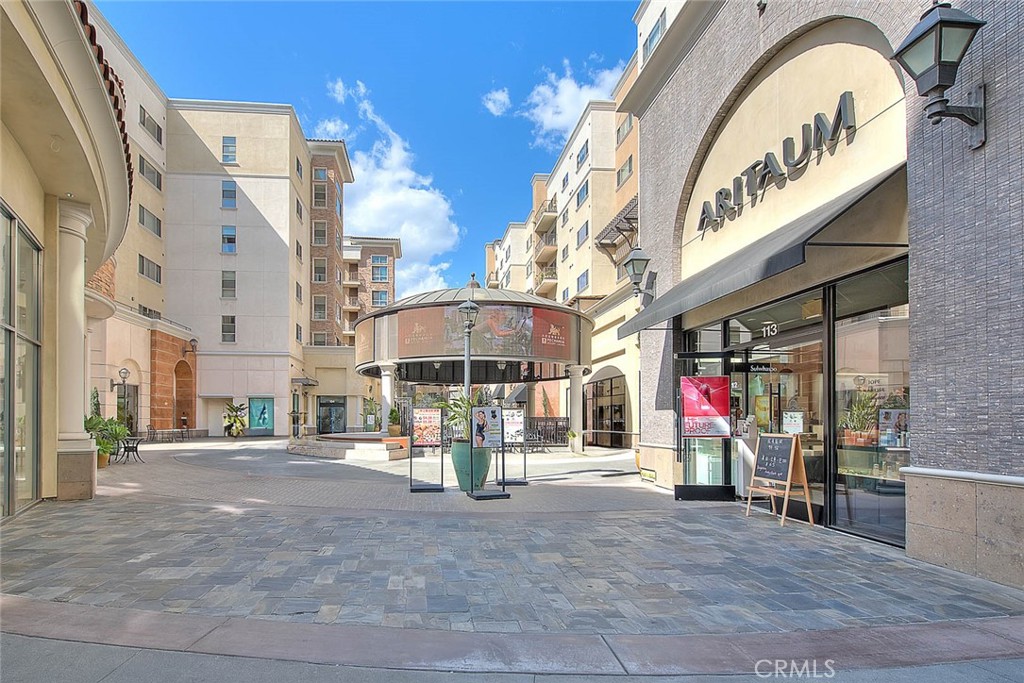 600 N Atlantic Boulevard 209