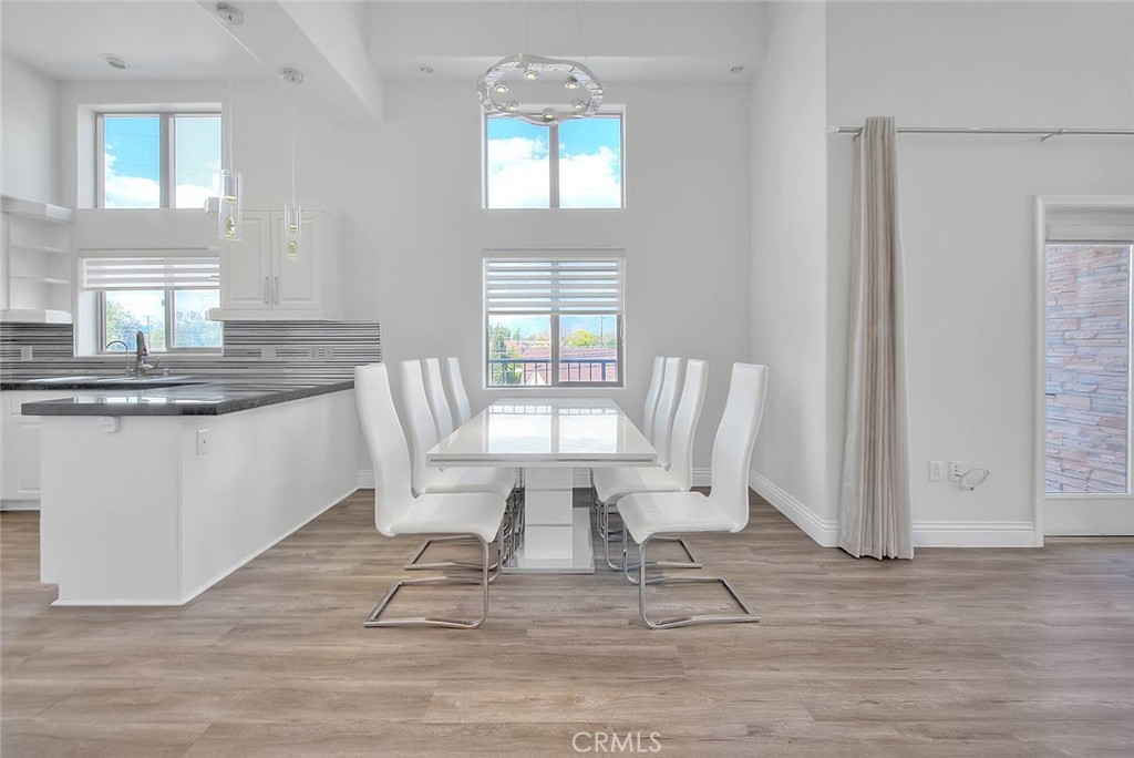 600 N Atlantic Boulevard 209