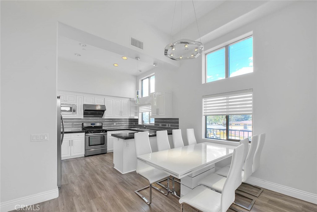600 N Atlantic Boulevard 209