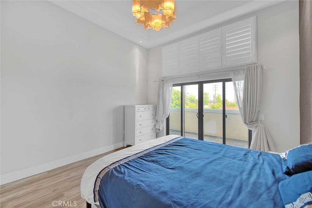 600 N Atlantic Boulevard 209