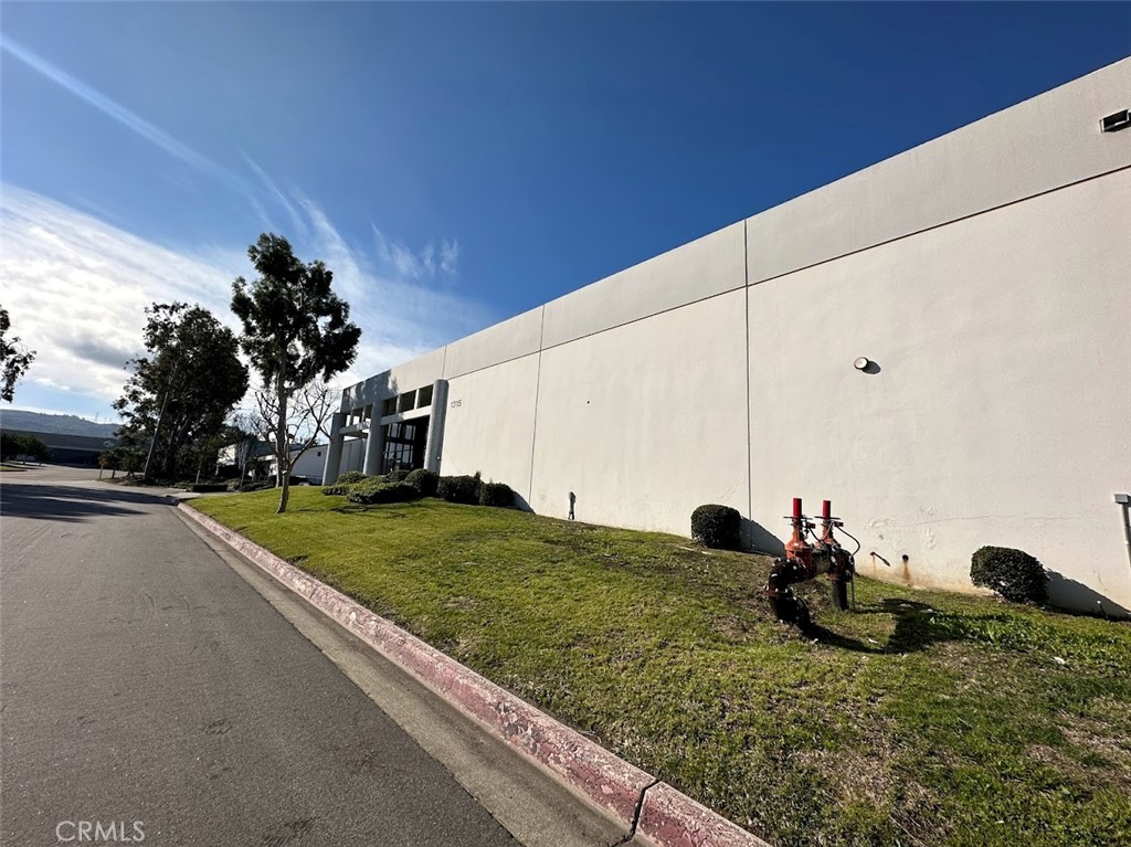 1315 S Johnson Drive