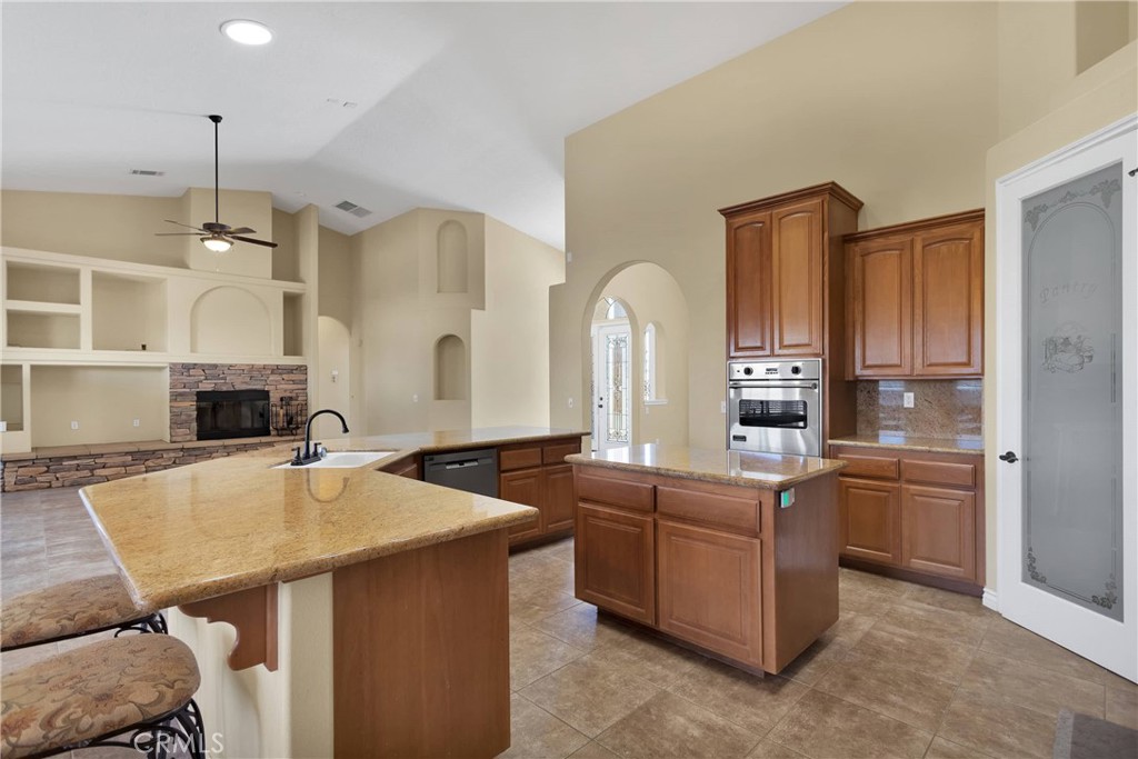 21777 Poppy Road