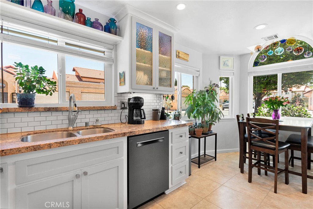 11635 Locust Lane