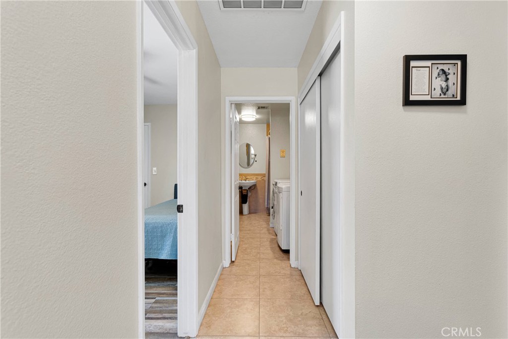 11635 Locust Lane