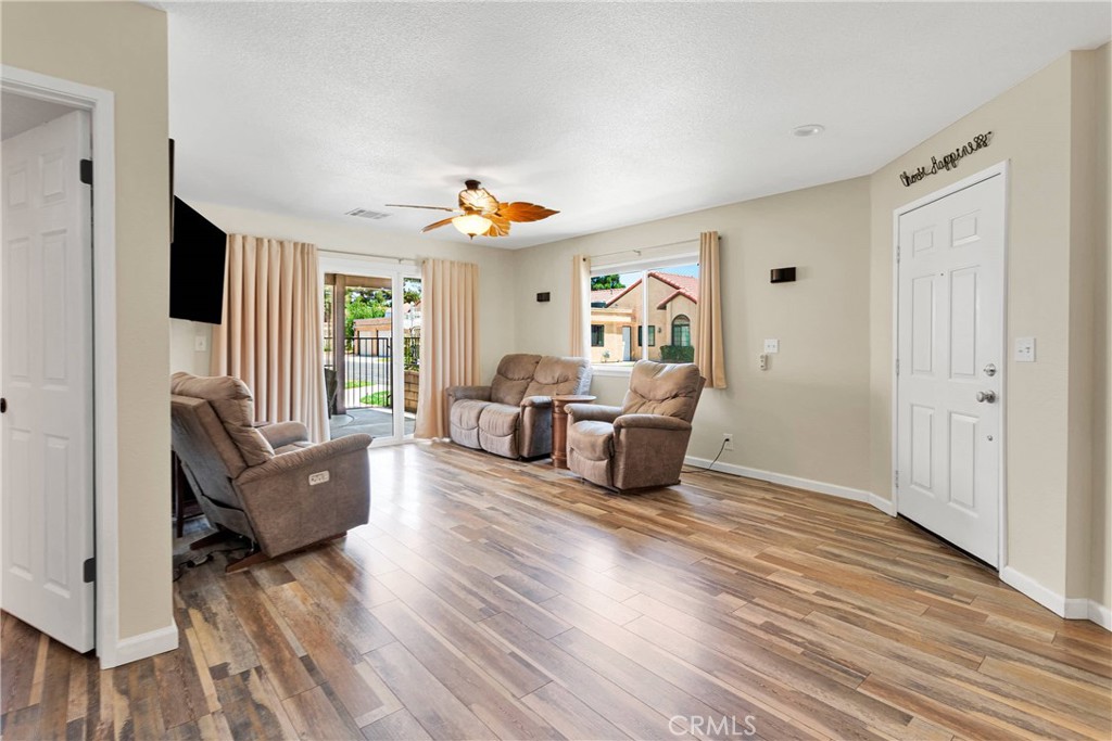 11635 Locust Lane