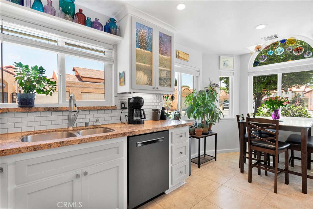 11635 Locust Lane