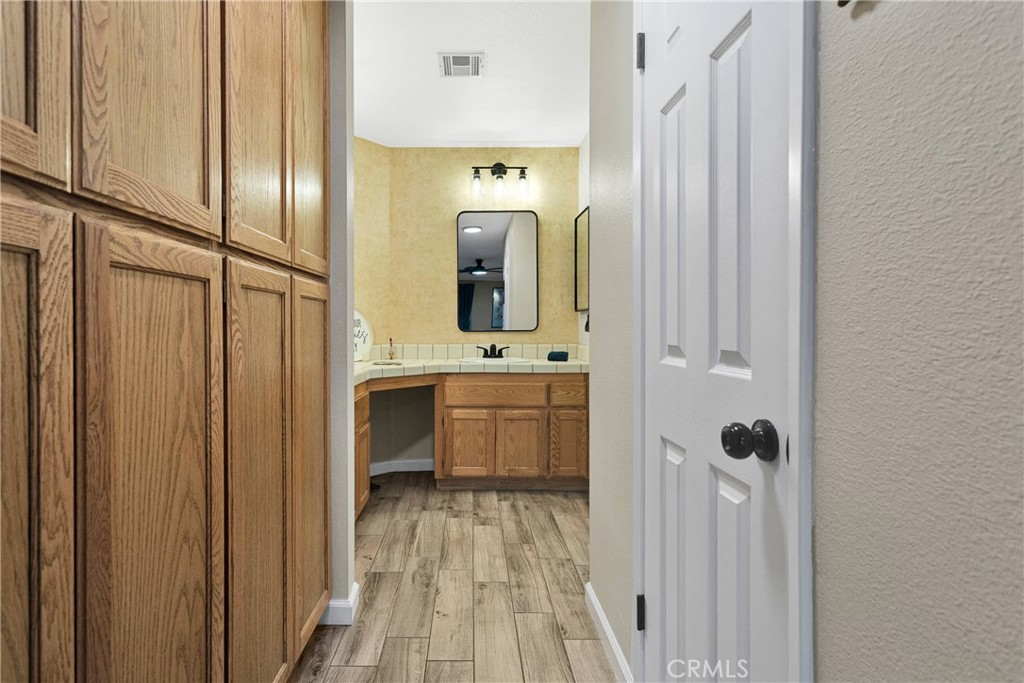 11635 Locust Lane
