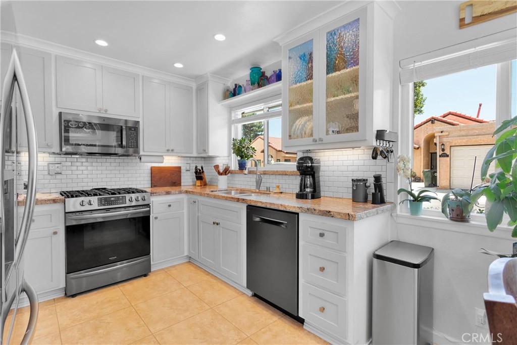 11635 Locust Lane