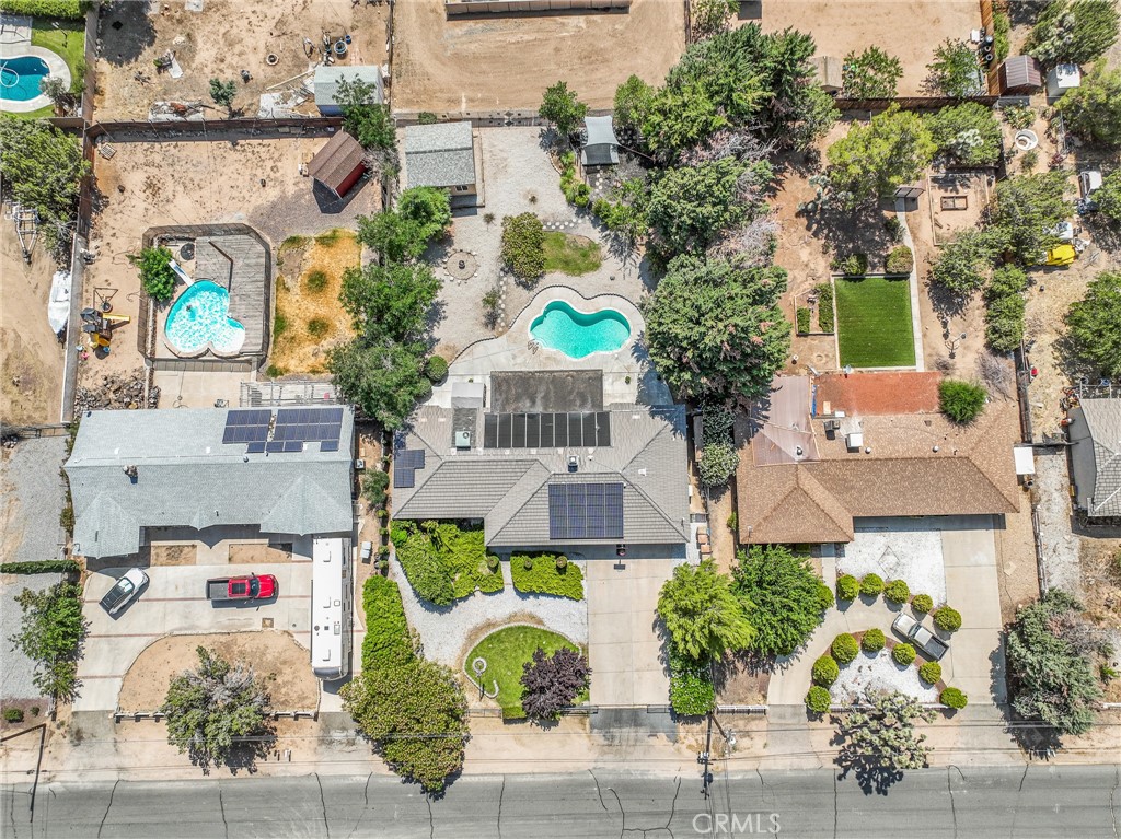 7556 Glider Avenue