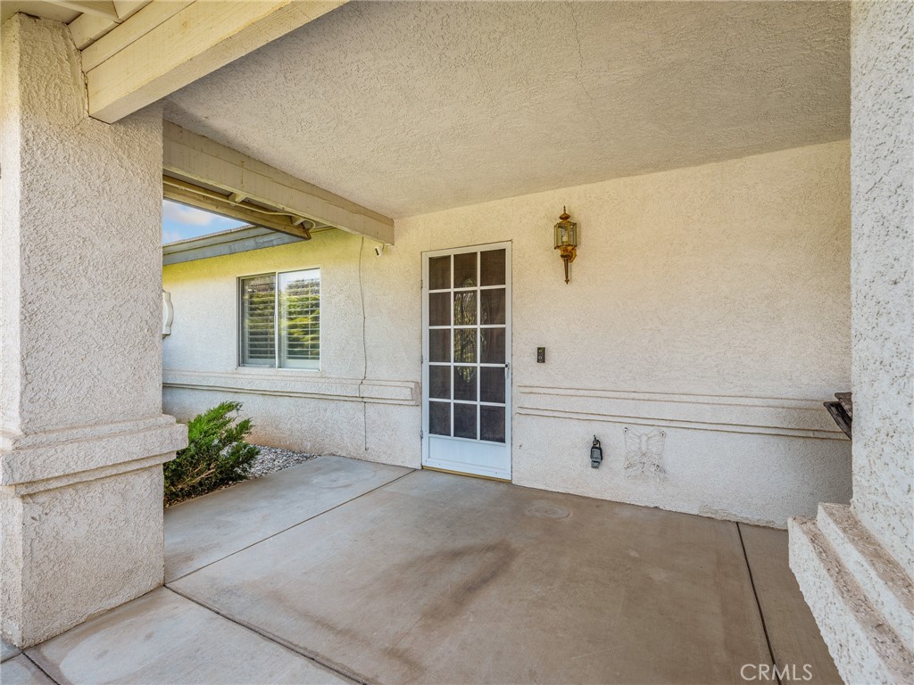 7556 Glider Avenue